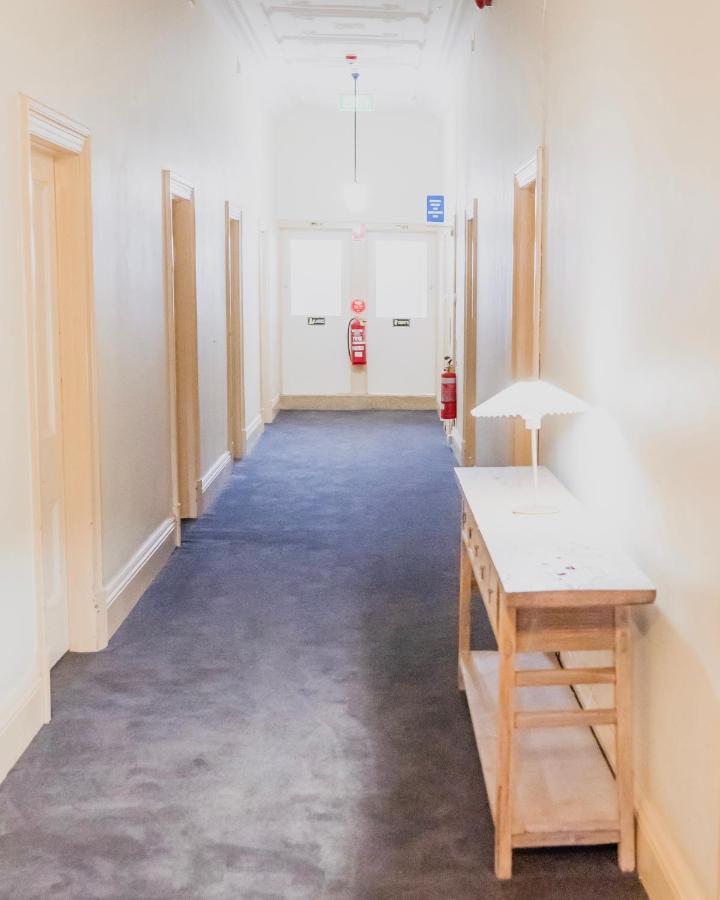 Port Broughton Hotel エクステリア 写真